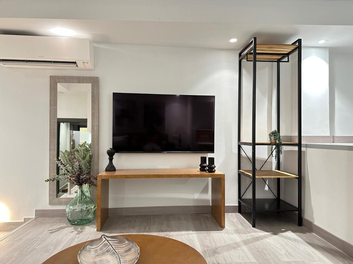 Suites 18 - Hostatel Grenada Zewnętrze zdjęcie