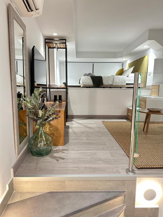 Suites 18 - Hostatel Grenada Zewnętrze zdjęcie
