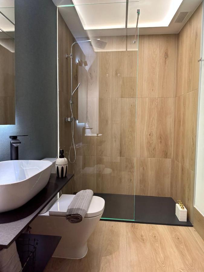 Suites 18 - Hostatel Grenada Zewnętrze zdjęcie