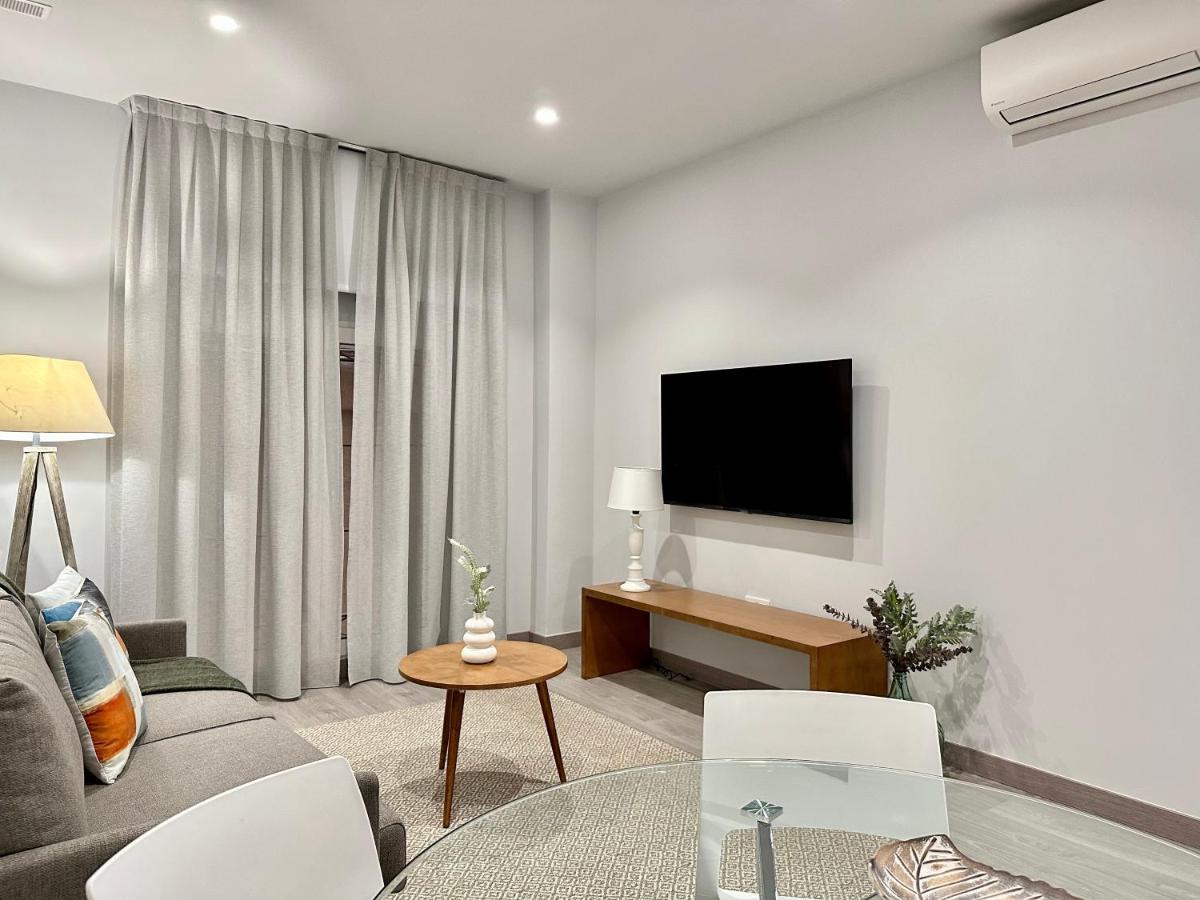 Suites 18 - Hostatel Grenada Zewnętrze zdjęcie
